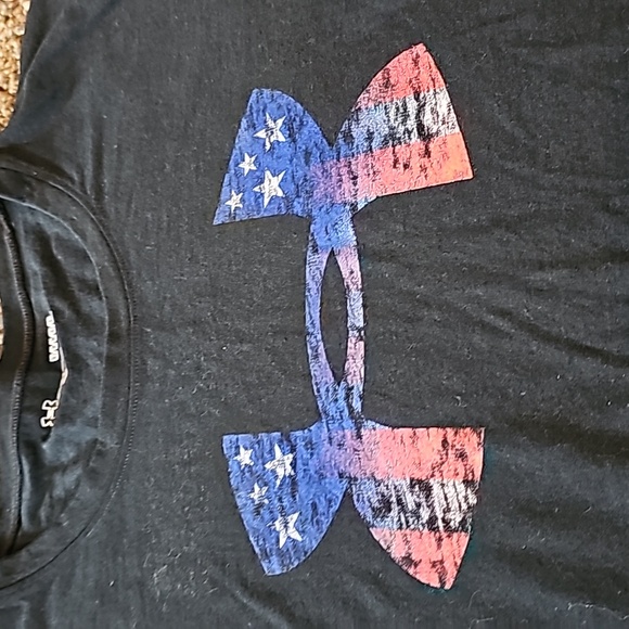 Womens NWOT Under Armour heat gear t-shirt - Picture 2 of 5